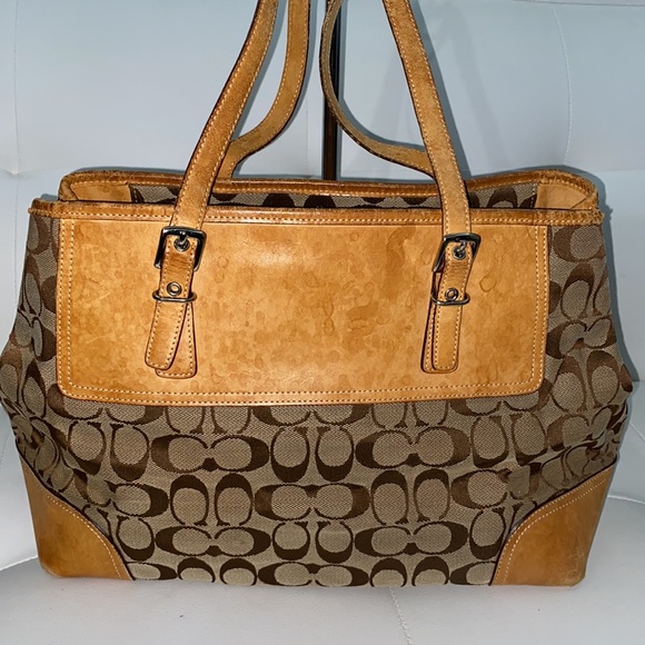 Authentic Coach CC Classic Bag - Picture 7 of 16
